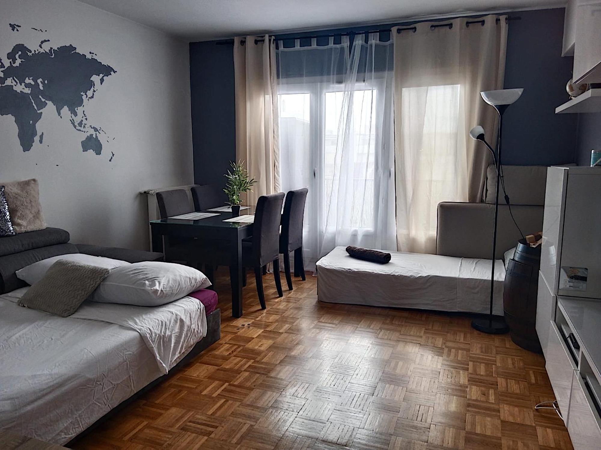Parisian Lounge 8 Pers Front Station Apartment Villemomble